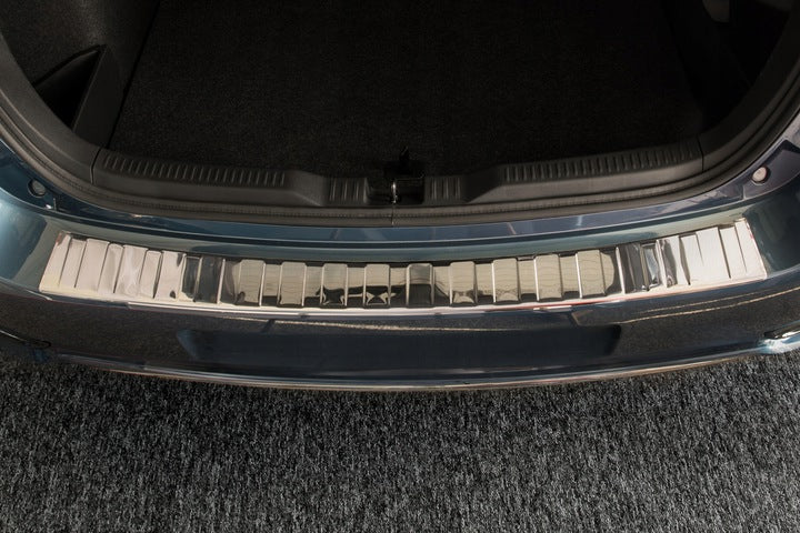 Avisa bakfangerbeskytter til Toyota Auris II Touring Sports 05. – rustfritt stål