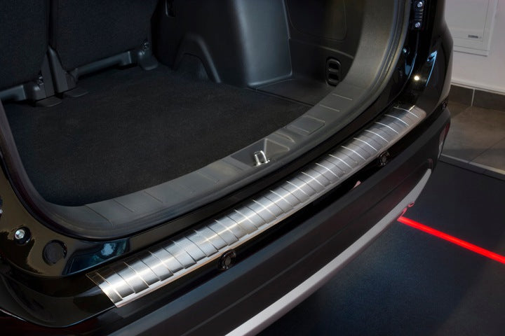 Avisa bakfangerbeskytter til Mitsubishi Outlander III Facelift – rustfritt stål