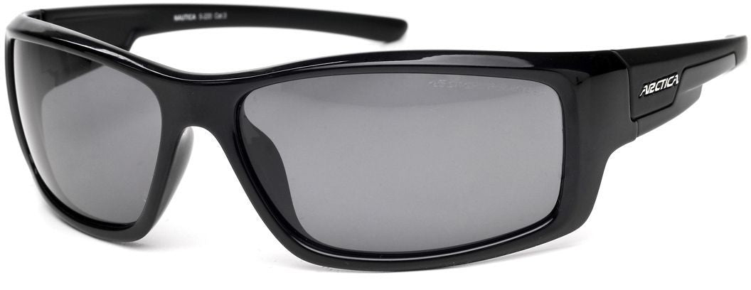 Solbriller med sorte, blanke rammer og grå glass, sett skrått fra siden med synlig Arctica-logo på brillestangen.