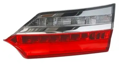 Baklykt Toyota Corolla E18 13-19 høyre LED/W16W | Nomax.no🥇