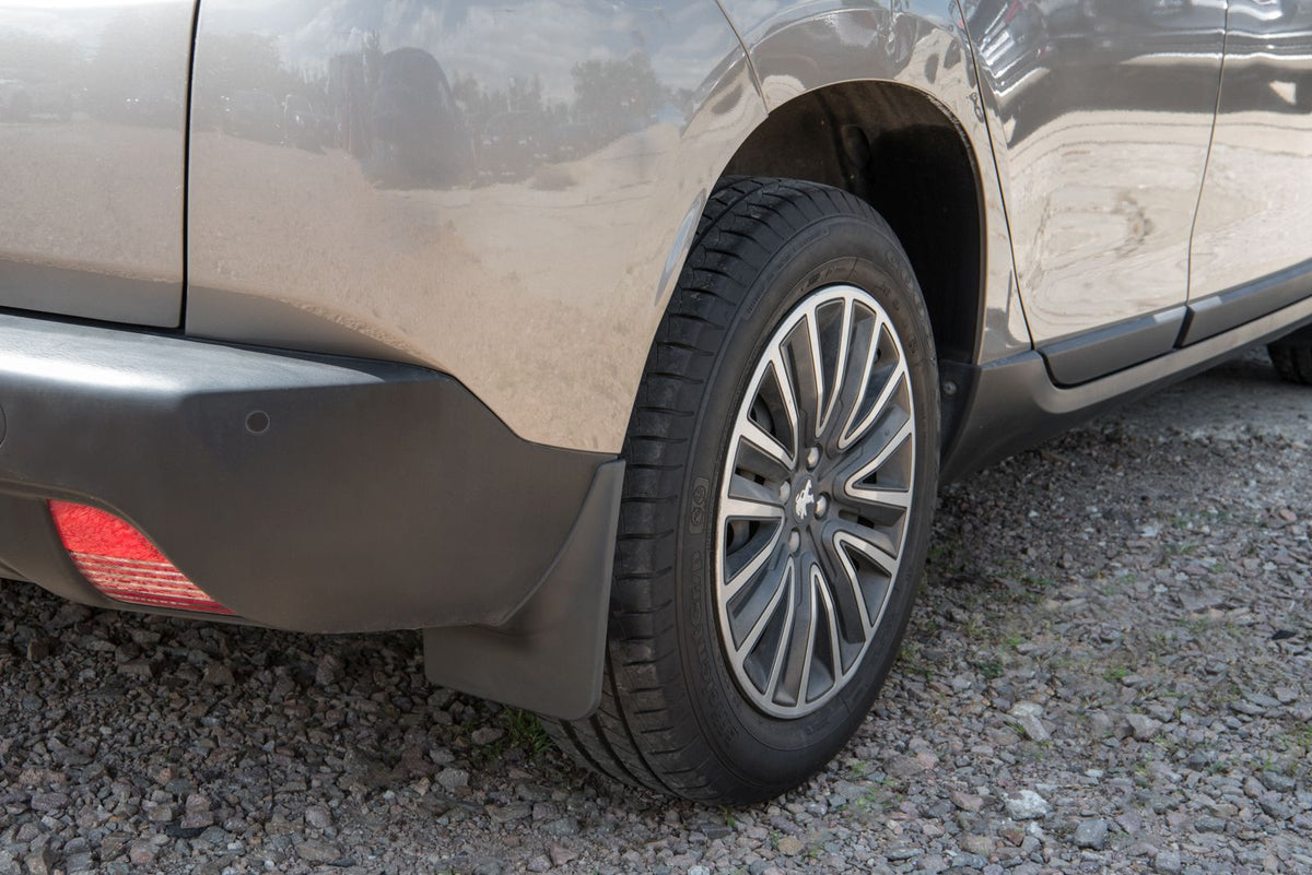 Ven-Tuning skvettlapp til Peugeot 2008 I – beskyttende og slitesterk