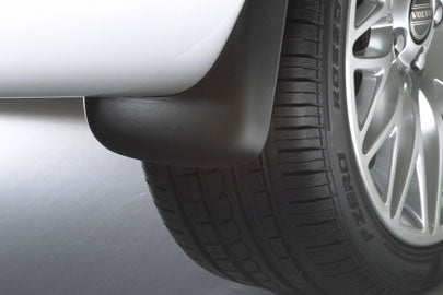 Volvo OEM skvettlapp til Volvo V60 I / S60 II / sett 2 stk. – svart plast