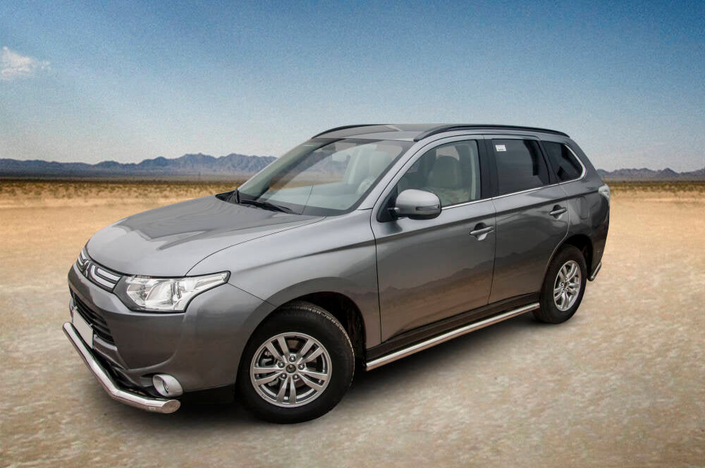 Stigtrinn Steeler i polert krom til Mitsubishi Outlander 2012-2015 med enkel montering