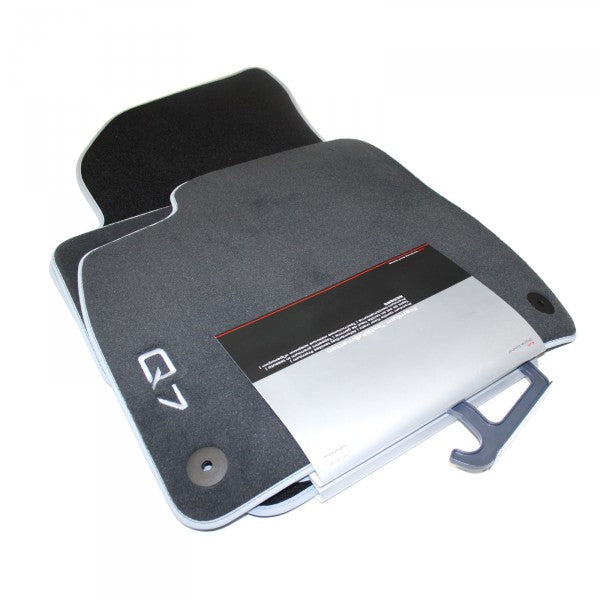 VAG OEM stoffmatter til Audi Q7 4M / SQ7 4M – svart stoff
