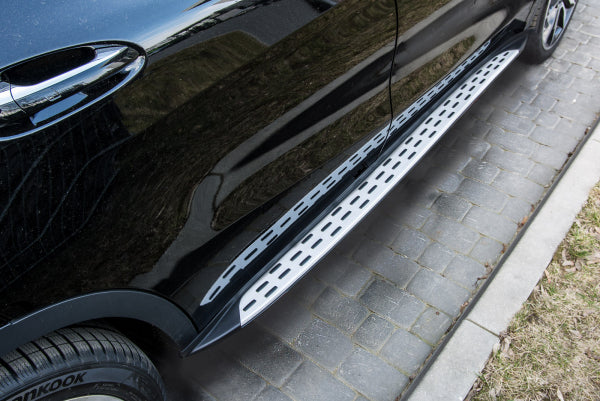 Stigtrinn Ventshield til Mercedes GLA (X156) 2013-2019 i aluminium og ABS