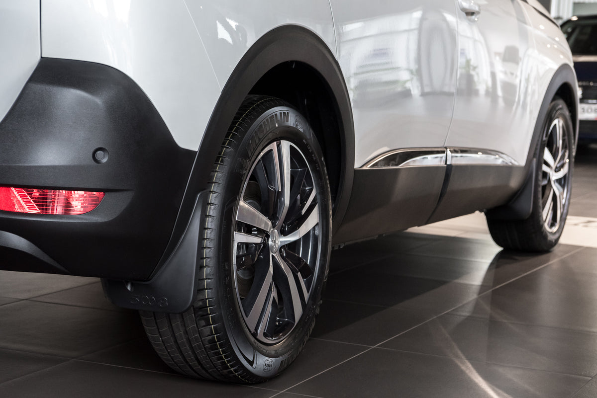 Ven-Tuning skvettlapp til Peugeot 5008 II – enkel montering