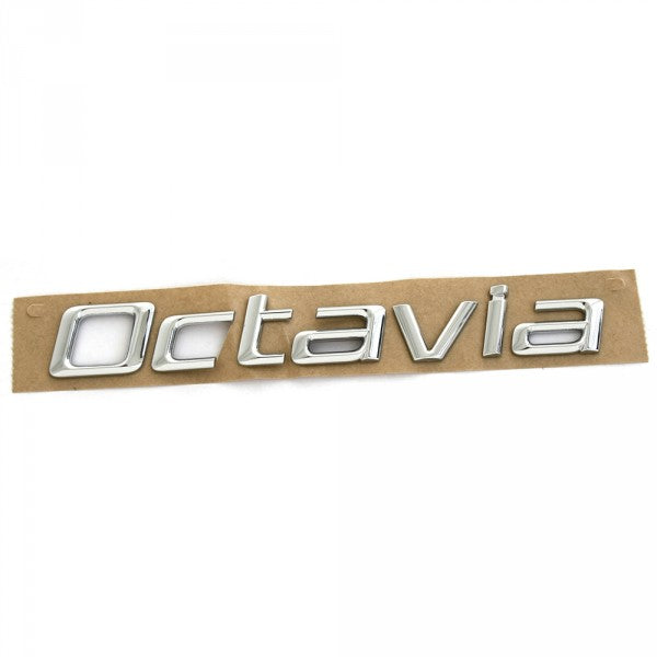 Emblem/logo til Skoda Octavia II (1Z Facelift) Chrome i kromfarget ABS-materiale, monteres på bakluke