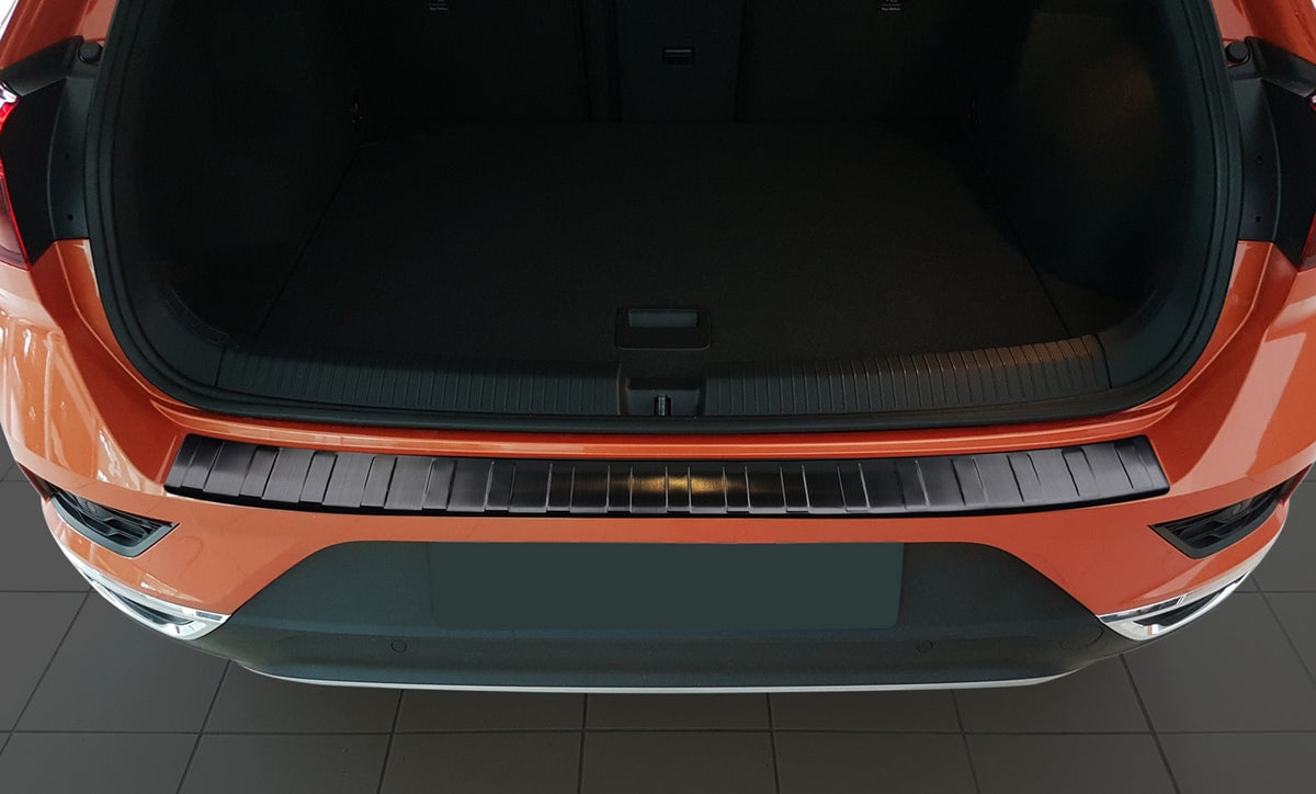 Avisa bakfangerbeskytter til Vw T-Roc I – svart børstet overflate