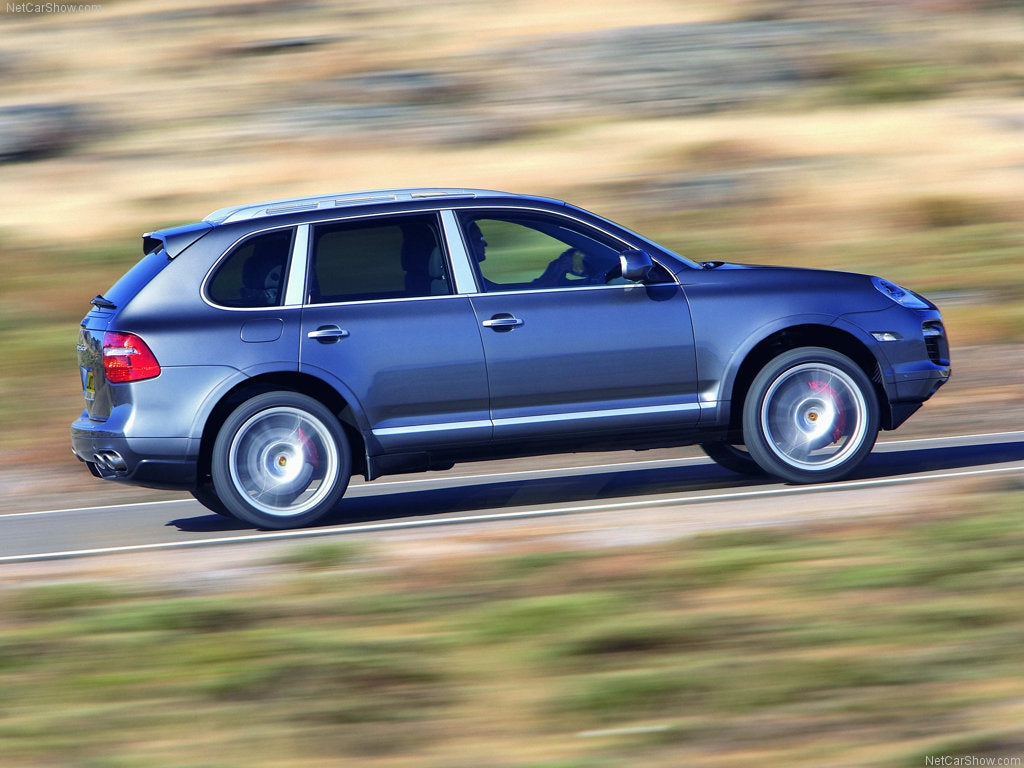 Skvettlapp Porsche Cayenne I (9PA) Facelift (2007-2010) – ABS - nærbilde