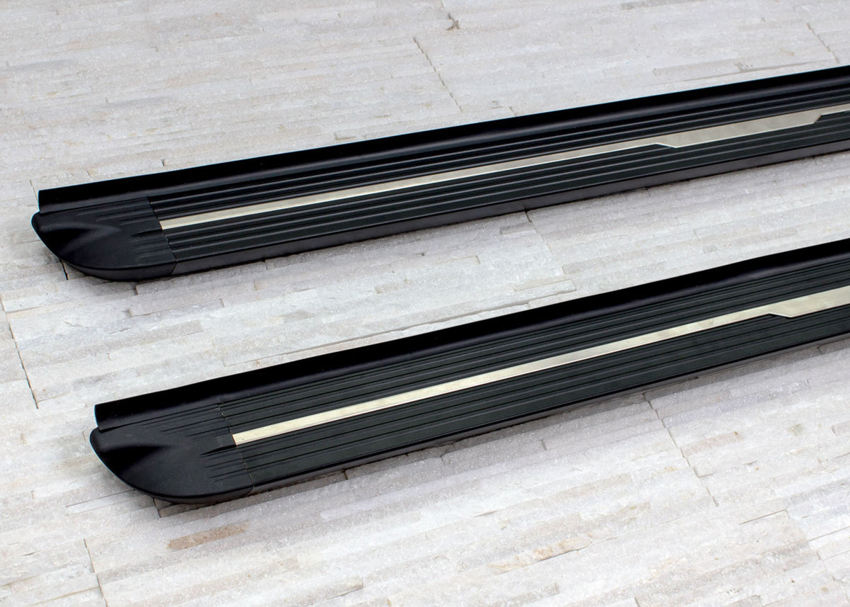 Stigtrinn Mitsubishi Outlander Ventshield (2012-2022) - nærbilde