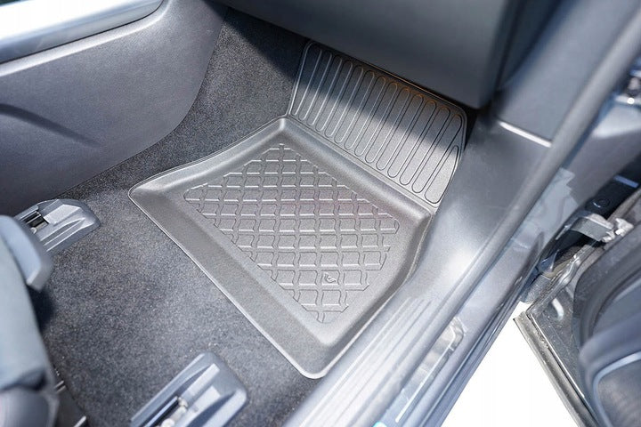 Gulvmatter Mercedes EQA (2021-) – antiskli luktfrie TPE - sett forfra