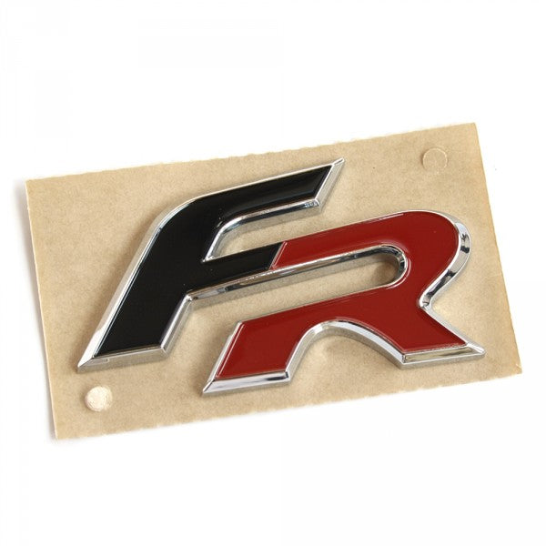 Emblem Seat FR Chrome / Red / Black - sett forfra