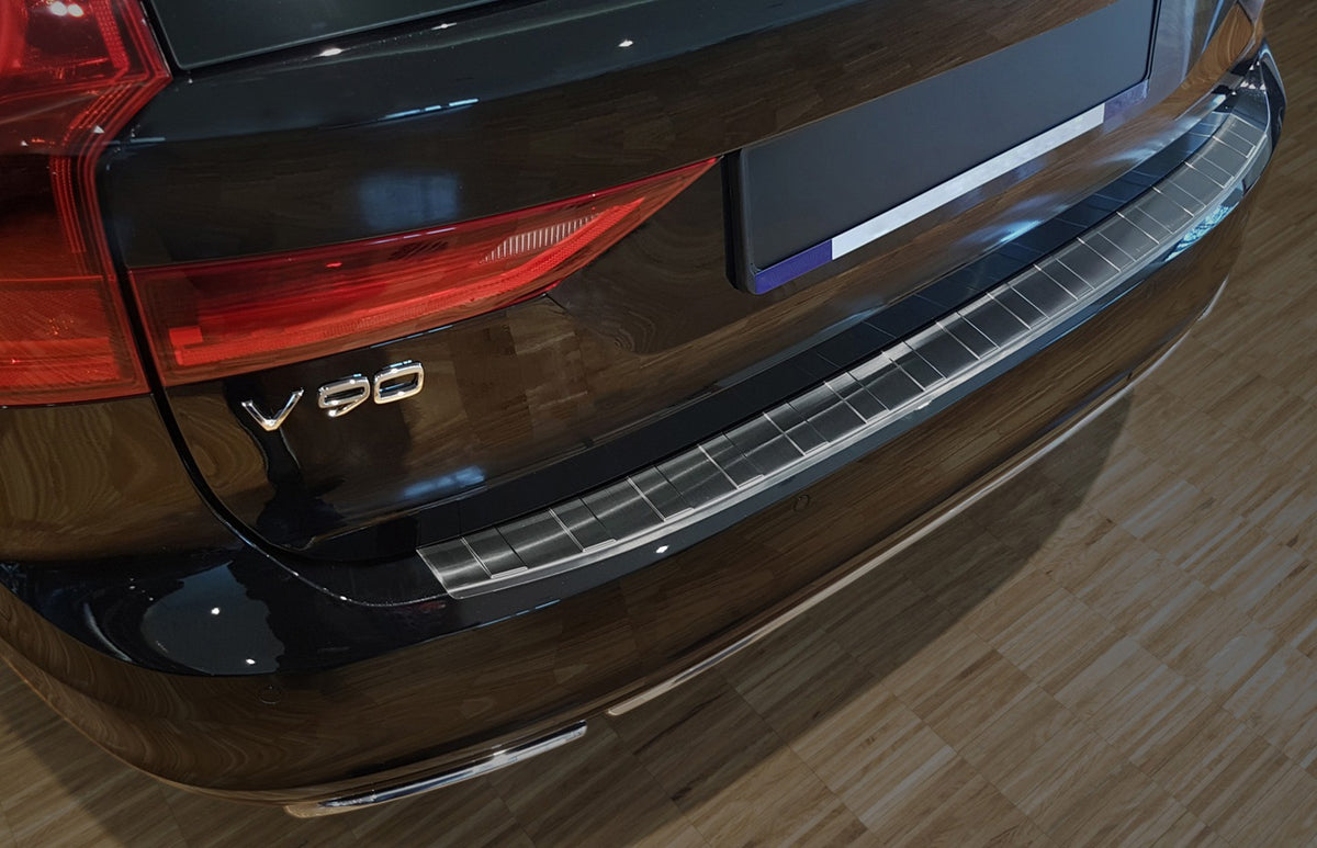 Avisa bakfangerbeskytter til Volvo V90 II / V90 Cross County – svart børstet