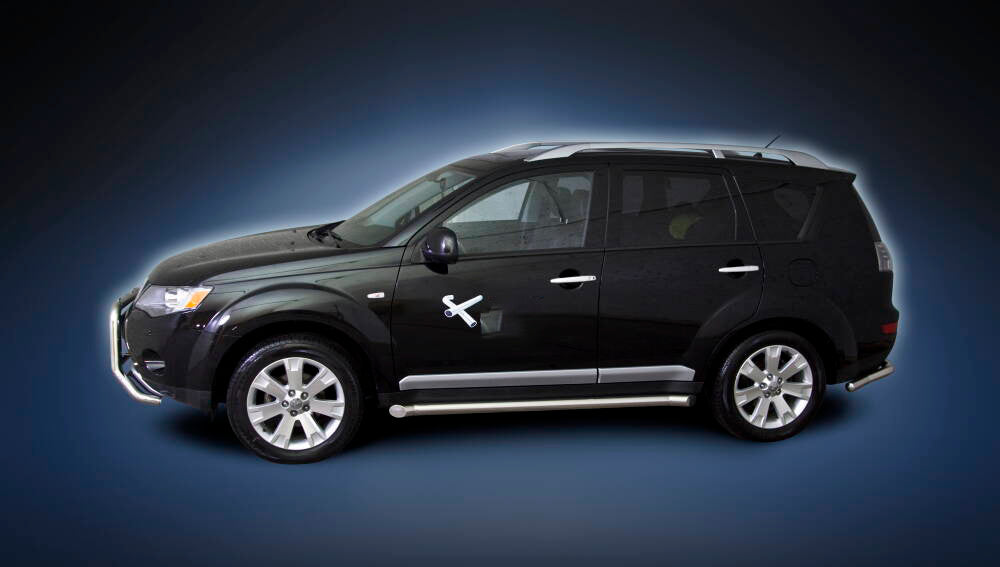 Stigtrinn Steeler i polert krom til Mitsubishi Outlander II 2006-2010, rustfritt stål, enkel montering uten boring