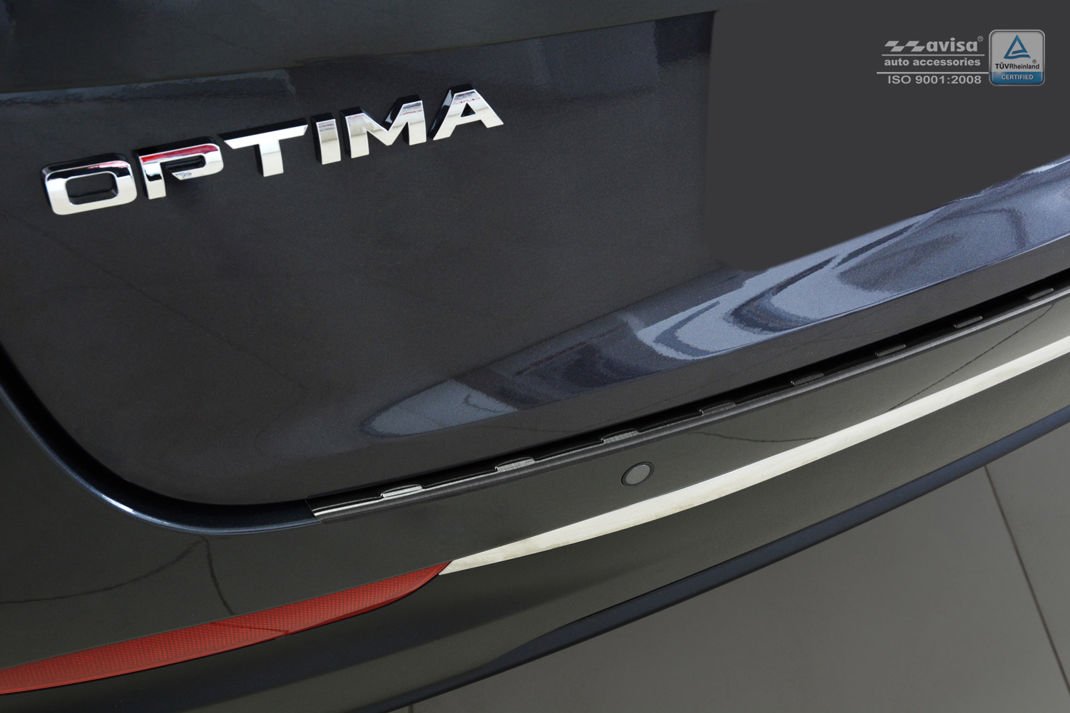 Bakfangerbeskytter Kia OPTIMA SW / Optima SW PHEV Hybrid (2016-2020) – rustfritt stål - nærbilde