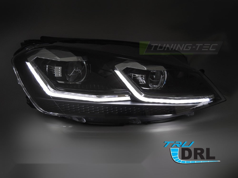 Detaljbilde av frontlykt Golf 7 med DRL og sequential blinklys.