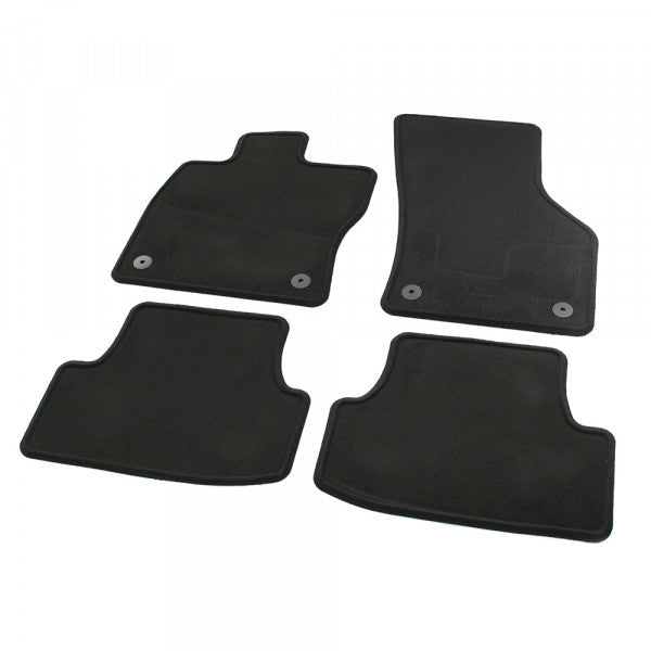 VAG OEM stoffmatter til Seat Leon (5F) – stoff svart satin