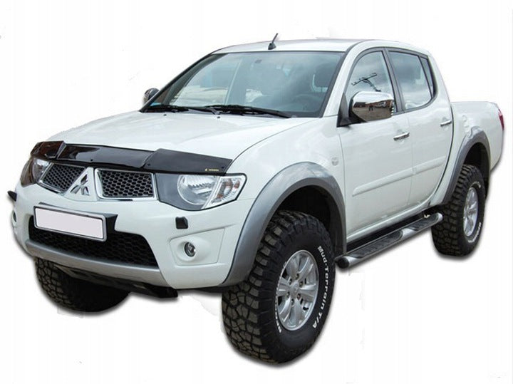 HD panserbeskytter i akryl til Mitsubishi L200 (2006-2015) som beskytter mot steinsprut og insekter