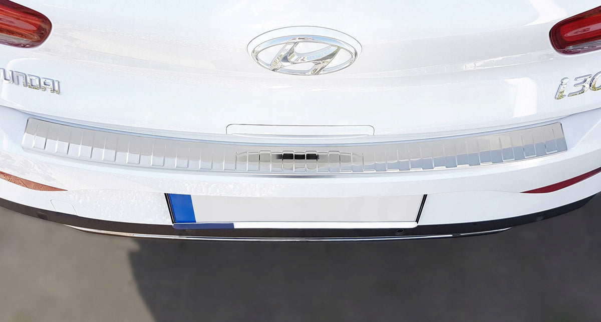 Avisa bakfangerbeskytter til Hyundai i30 III Hatchback Facelift – perfekt passform