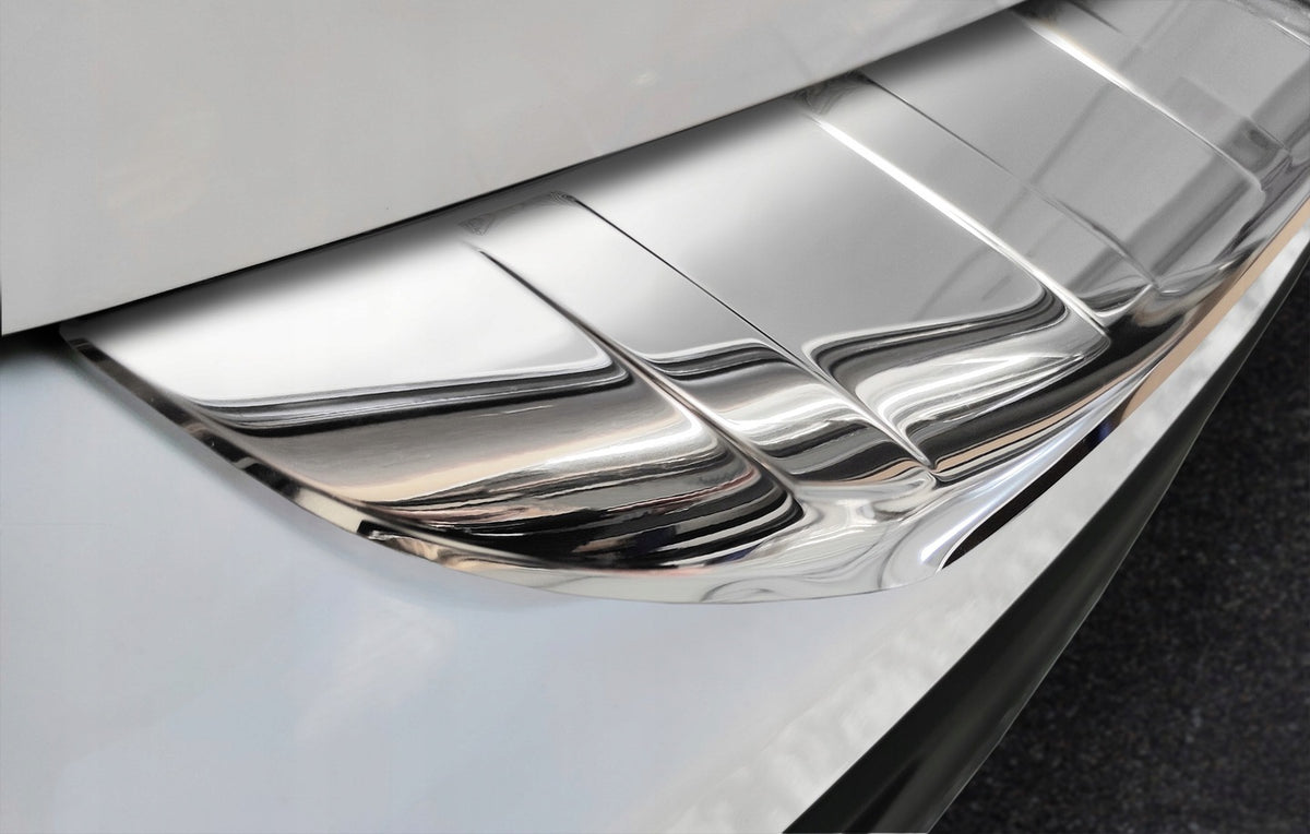 Bakfangerbeskytter Mercedes GLB-Class X247 (2019-2026) – Rustfritt stål - nærbilde