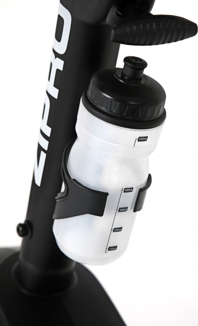 Trimsykkel med liggende sete, elektromagnetisk motstand og digital skjerm, vist fra siden mot hvit bakgrunn.