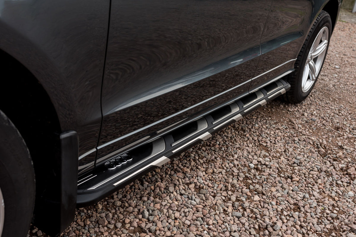 Stigtrinn fra Ventshield til Audi Q5 8R 2008-2016 i aluminium med monteringssett