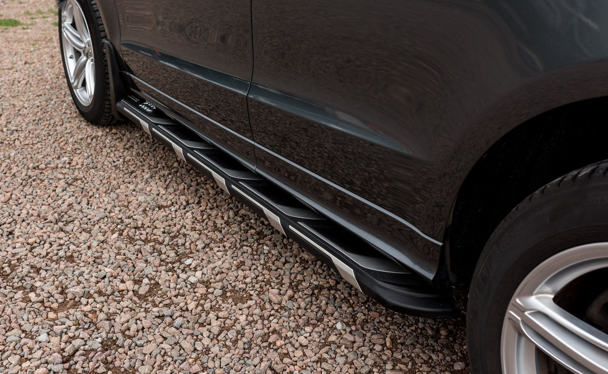 Stigtrinn Audi Q5 8R Ventshield (2008-2016) - sett forfra