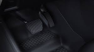 Gulvmatter Land Rover Defender II (L663) (2019-) – TPE Gummi | Land Rover OEM - sett bakfra