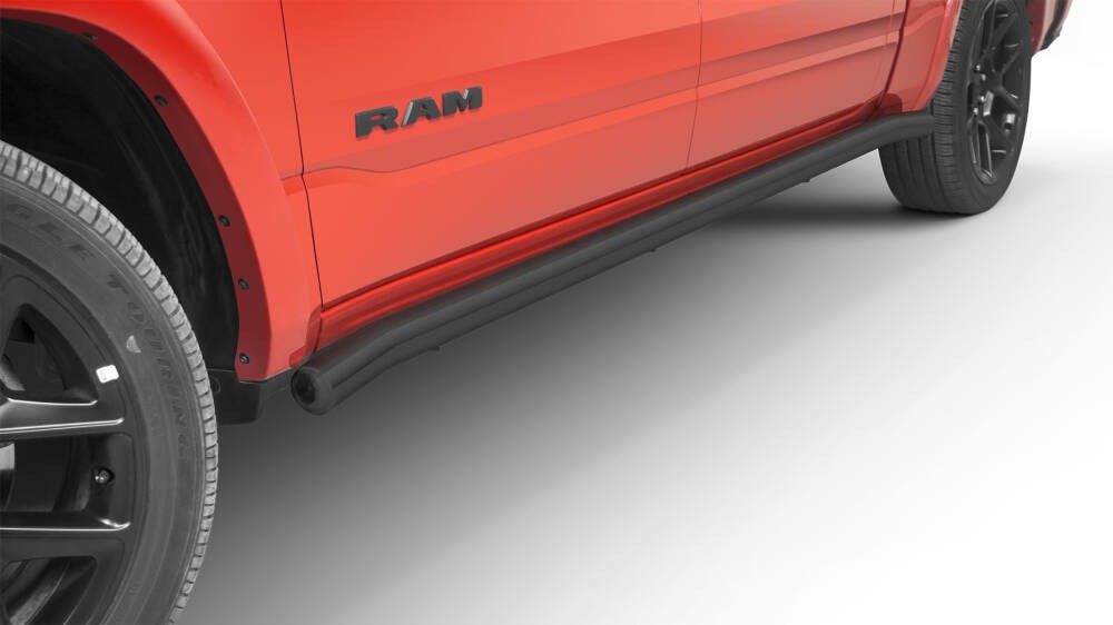 Stigtrinn Steeler i rustfritt stål til Ram 1500 pickup 2018 og nyere, svart lakkert