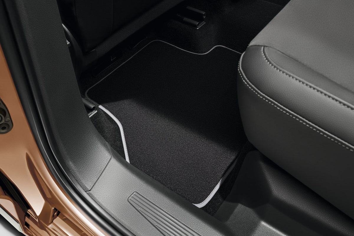 VAG OEM stoffmatter til Vw Caddy V – Titanium Black