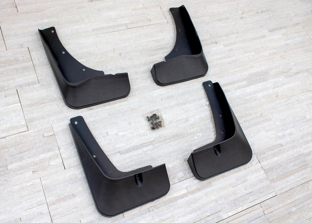 Skvettlapp Mitsubishi Outlander III (2012-2015) – ABS - sett bakfra