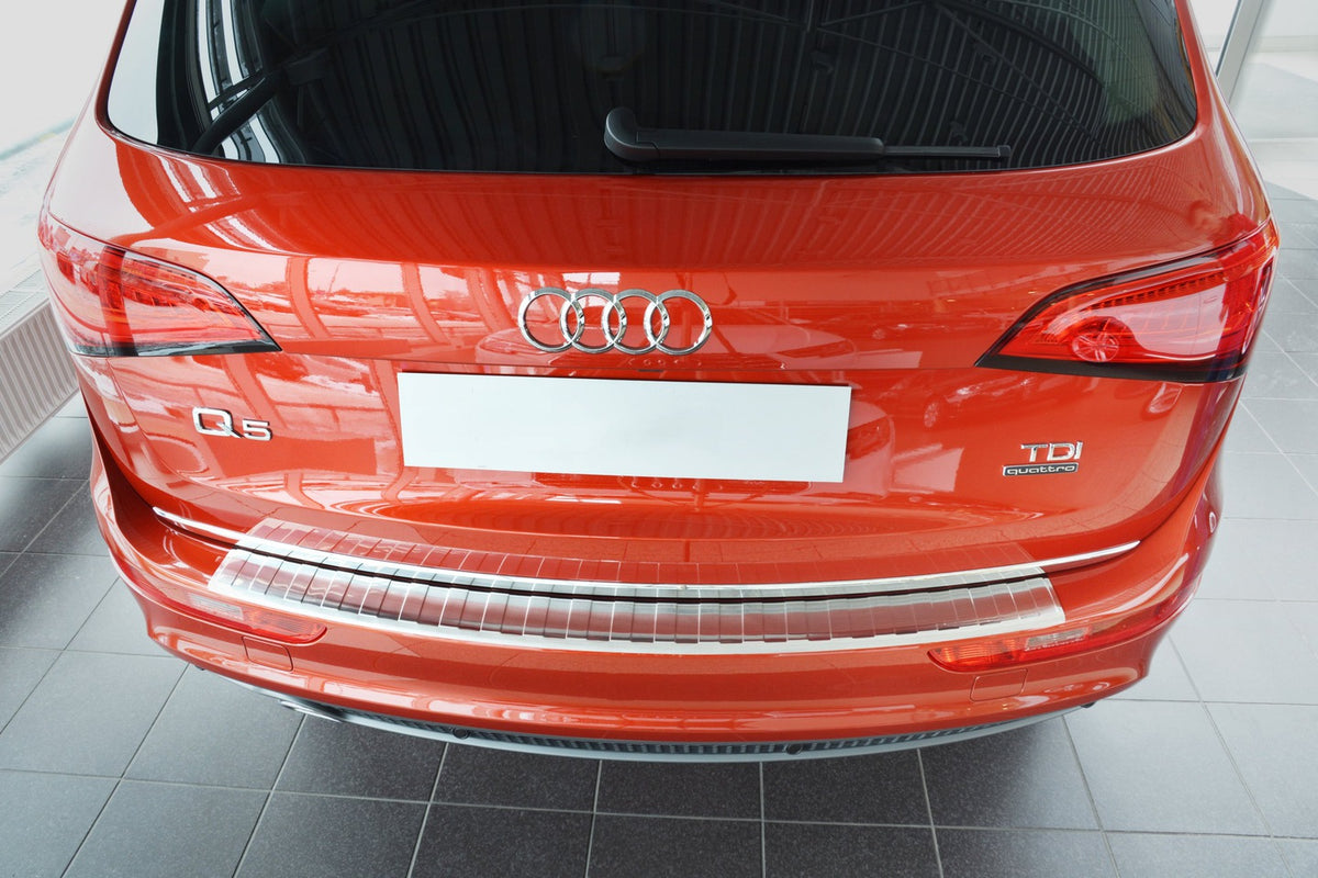 Avisa bakfangerbeskytter til Audi Q5 8R – rustfritt stål børstet