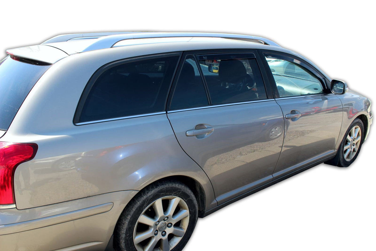 Vindavviser Toyota Avensis II (T25) Stasjonsvogn (2003-2009) – PMMA Plexi - nærbilde