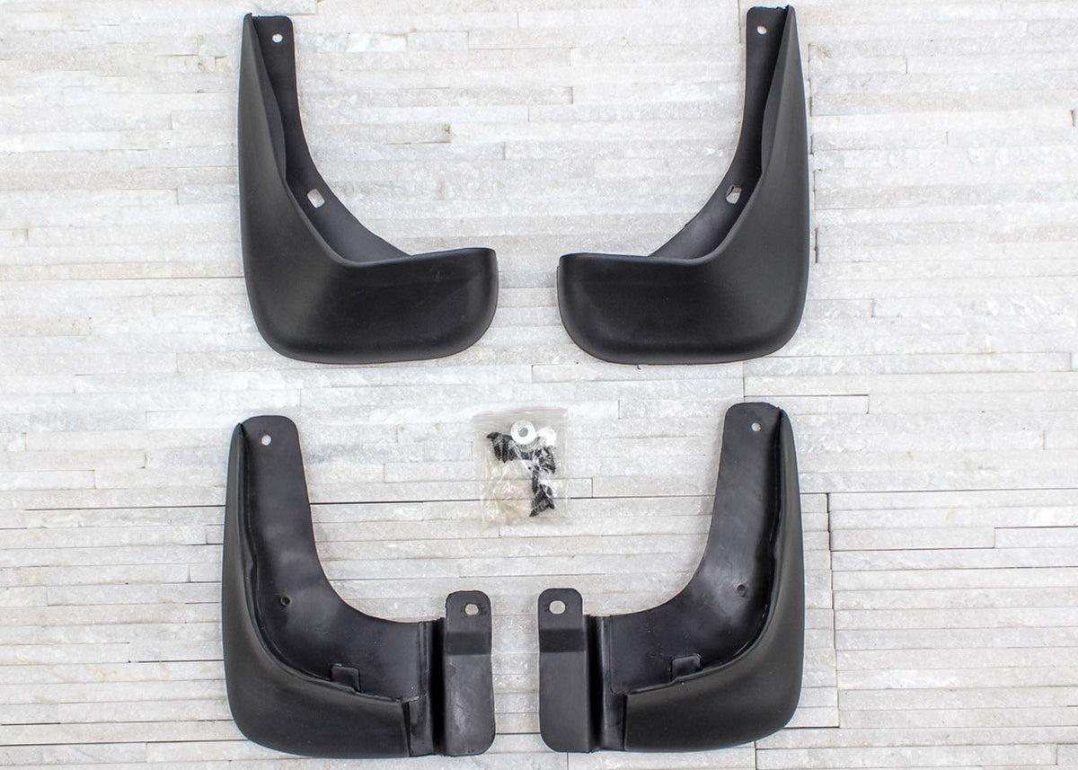 Ven-Tuning skvettlapp til Hyundai ELANTRA – svart ABS