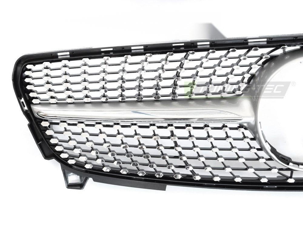 Grill Mercedes A-Klasse W176 15-18 sett fra siden, struktur synlig.