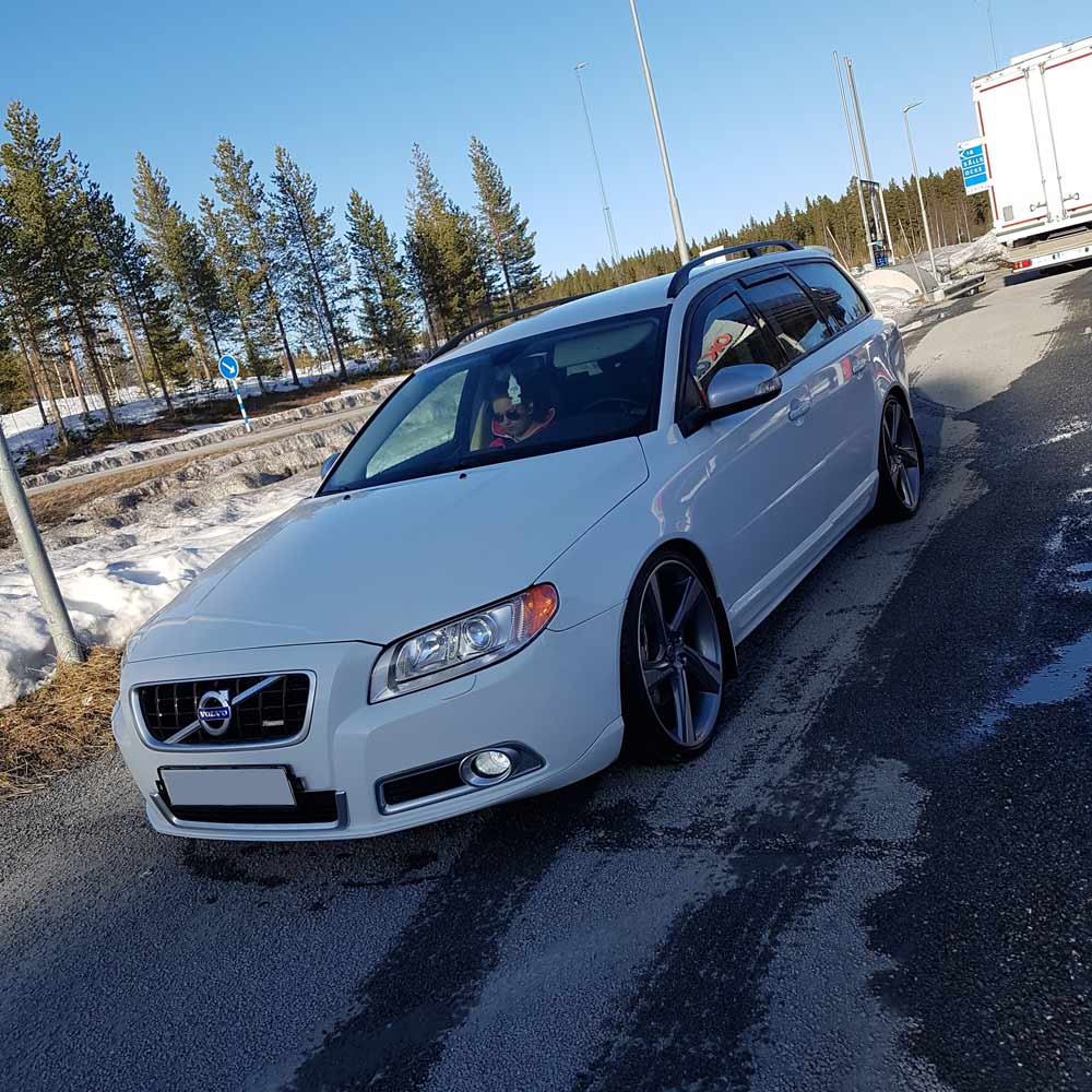 Vindavviser Volvo V70 III / XC70 II – PMMA Plexi - nærbilde