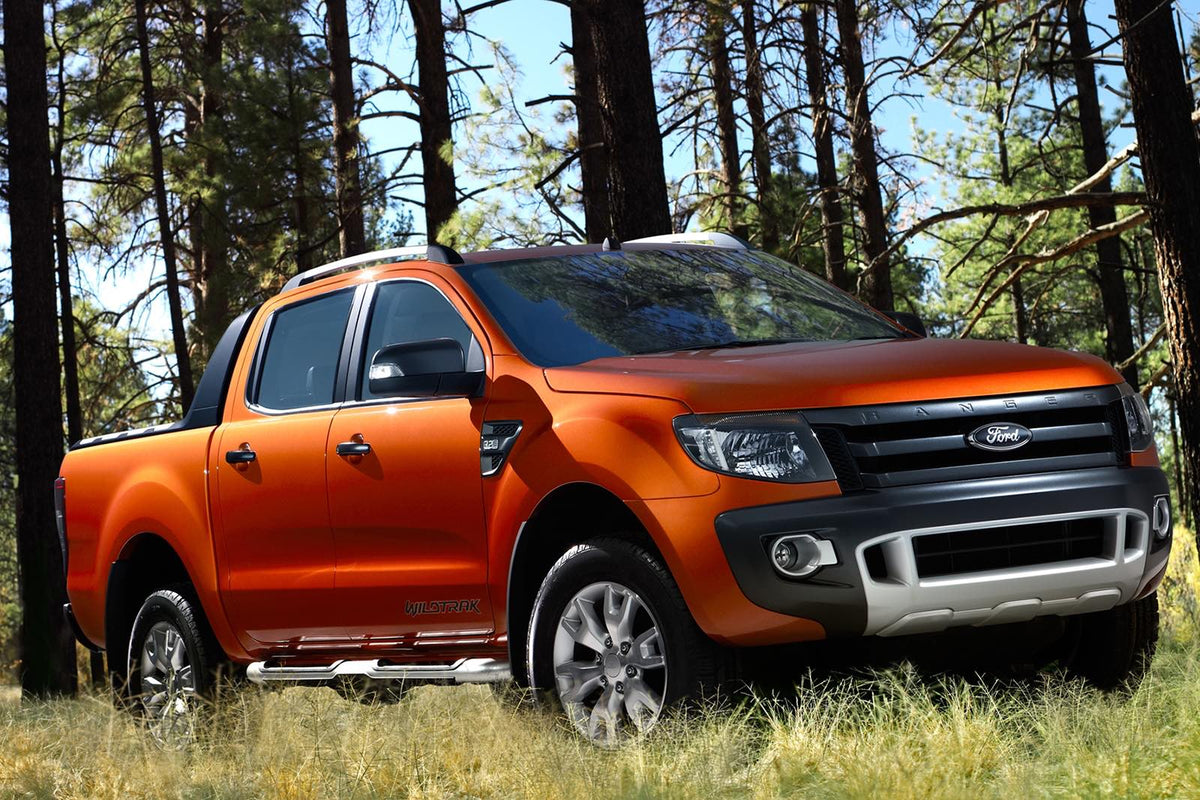 Takrails Ford Ranger Ventshield (2012-2015) - sett bakfra