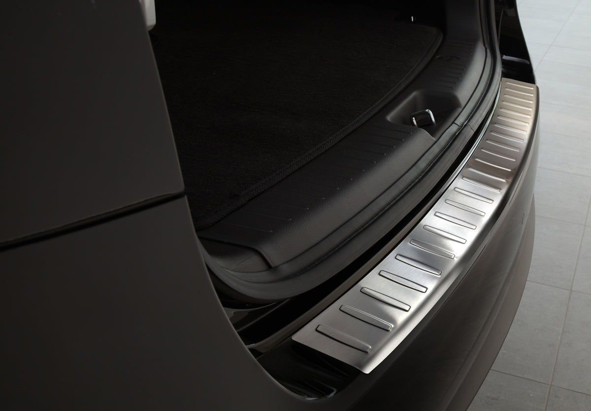 Avisa bakfangerbeskytter til Hyundai Santa Fe II Facelift – rustfritt stål