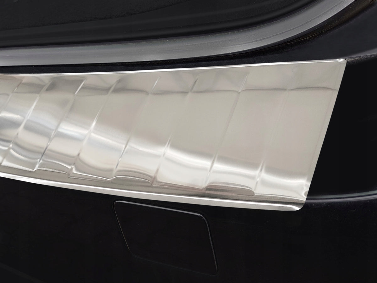 Avisa bakfangerbeskytter til Volvo V70 III Facelift – enkel 3M-montering