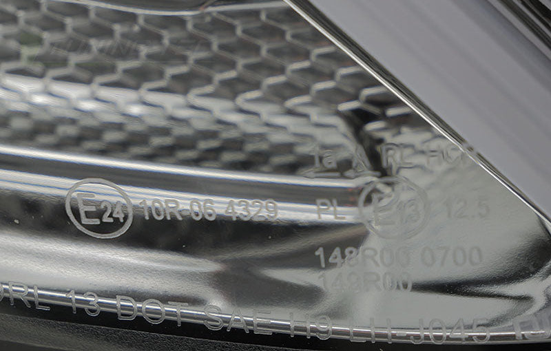 Mercedes W205 Tube LED krom frontlykter