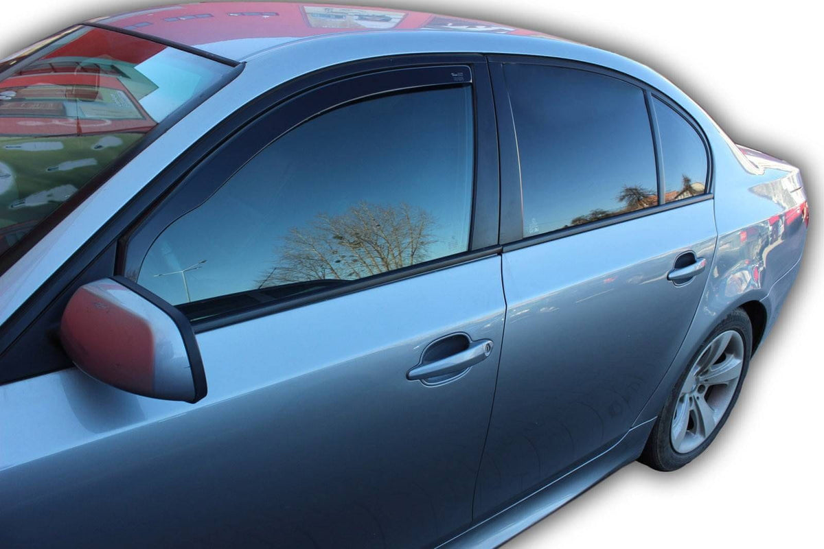 Heko vindavviser til Bmw 5 (E60/E61) – sort transparent smoked
