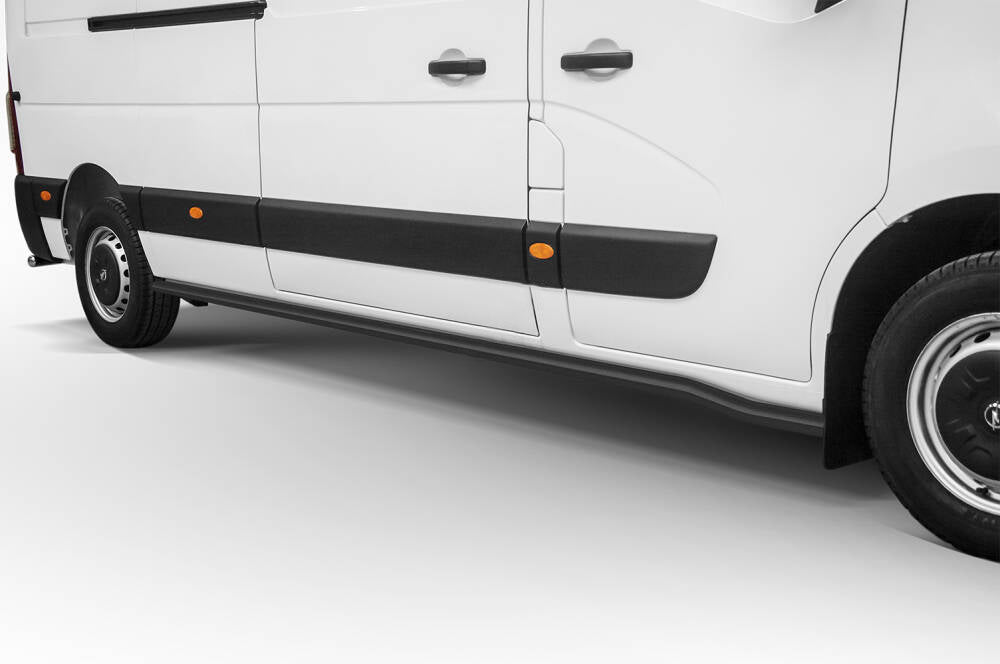 Stigtrinn Steeler til Opel Movano B (L3) i svart rustfritt stål med monteringssett
