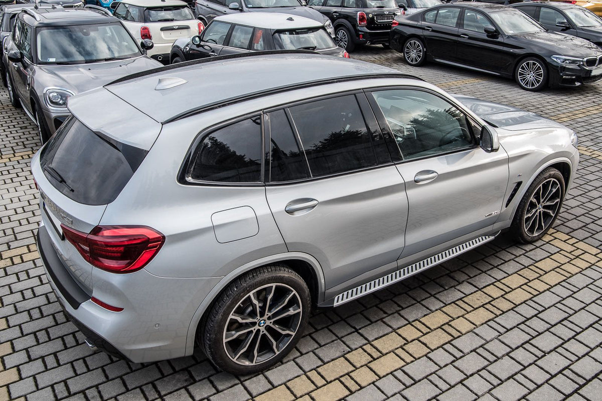 Stigtrinn Bmw X3 (G01) Ventshield (2017-2024) - nærbilde