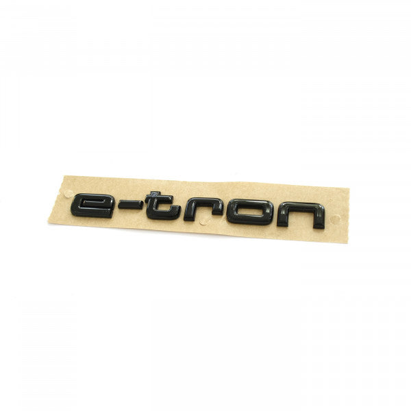 Emblem Audi e-tron Black Glossy - sett forfra