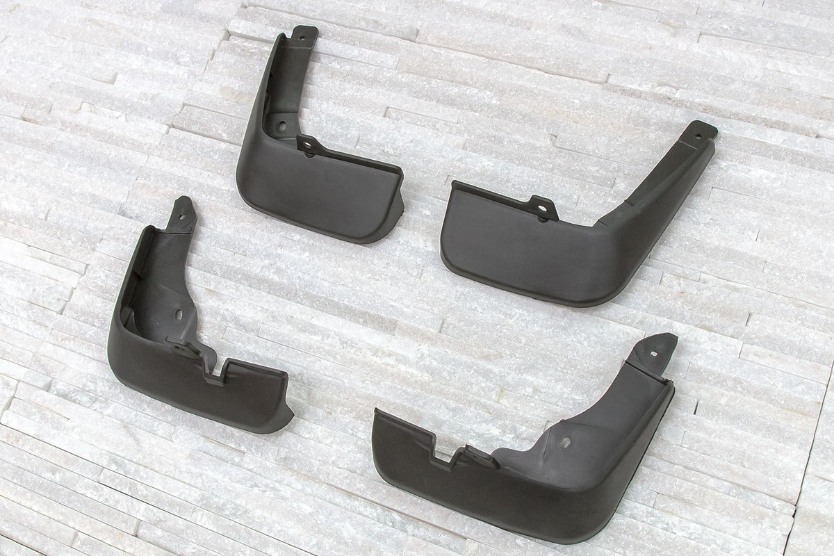 Ven-Tuning skvettlapp til Mazda 3 III BM HATCHBACK – komplett sett