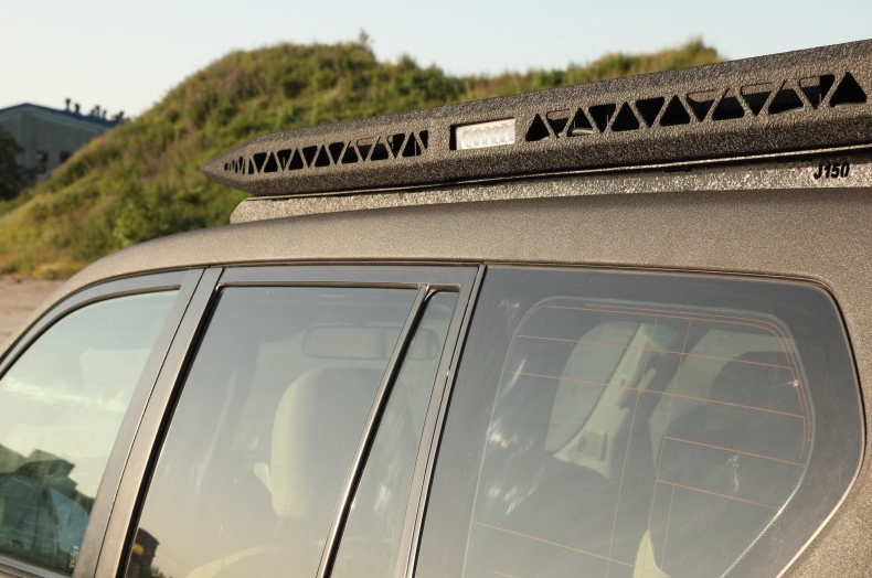 Takstativ Plattform Toyota Land Cruiser J150 (2009-2024) - sett bakfra