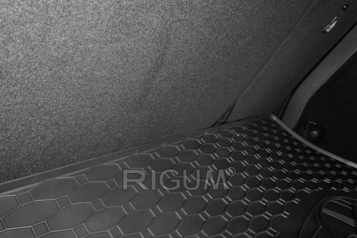 Bagasjeromsmatte Fiat Tipo Hatchback (2016-) – Luktfrie Gummi - detaljer