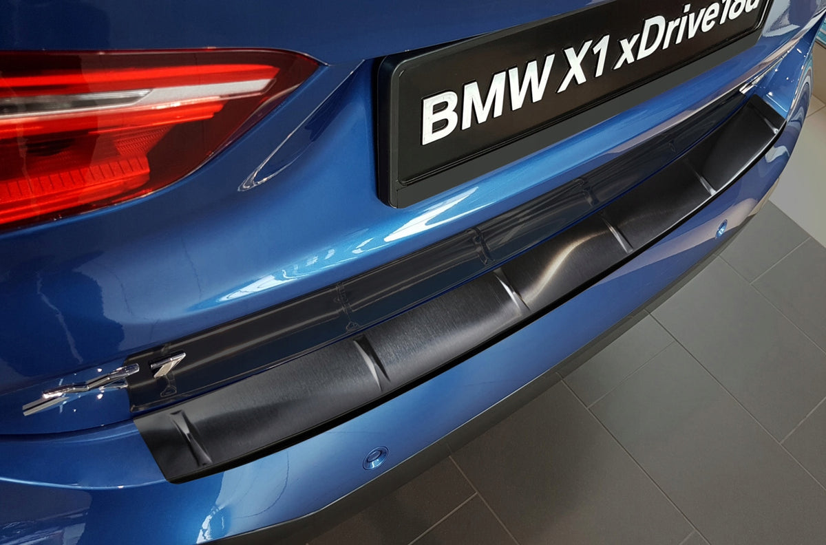 Avisa bakfangerbeskytter til Bmw X1 II F48 M-Pakke – enkel 3M-montering