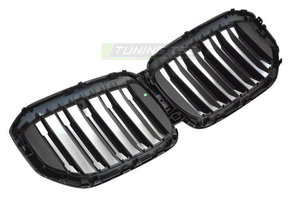 Grill X5 G05 LCI 23- matt sort med festedetaljer.
