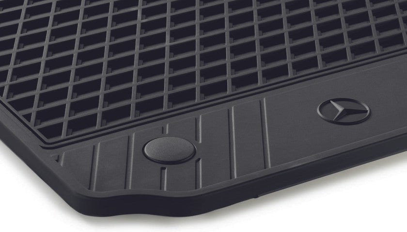 Gulvmatter Mercedes C (W205) (2014-2021) – TPE gumii | Mercedes OEM - sett forfra